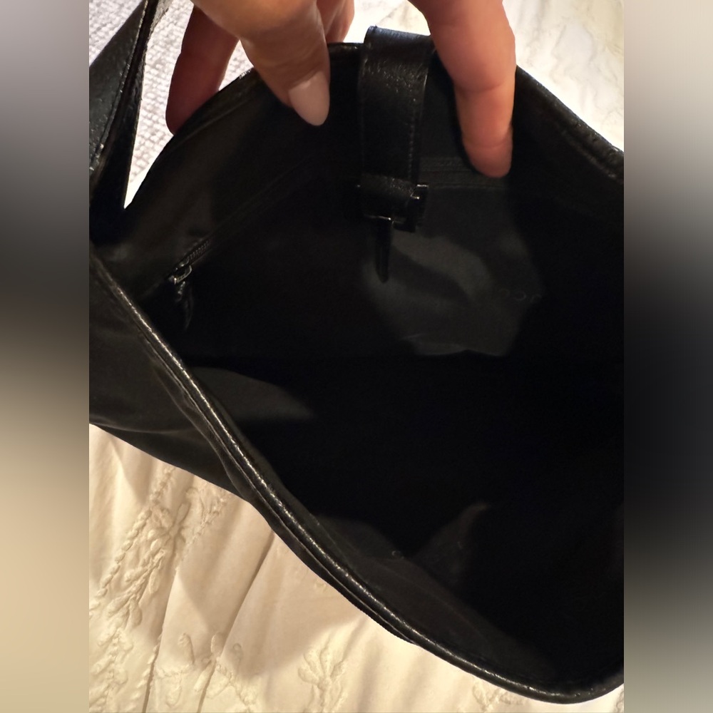 Vintage Gucci hobo bag - Picture 8 of 9